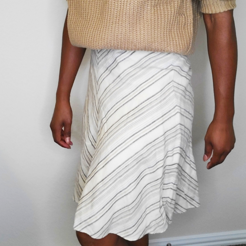 Banana Republic A-line linen skirt